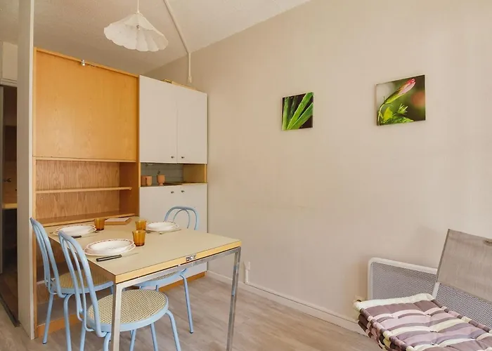 Appartement A Avec Balcon, Parking Couvert Et Proche Telecabine - Fr-1-401-24