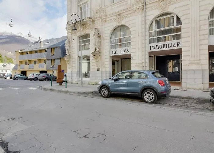 A Avec Balcon, Parking Couvert Et Proche Telecabine - Fr-1-401-24 *