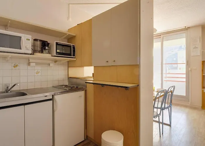 A Avec Balcon, Parking Couvert Et Proche Telecabine - Fr-1-401-24 Cauterets