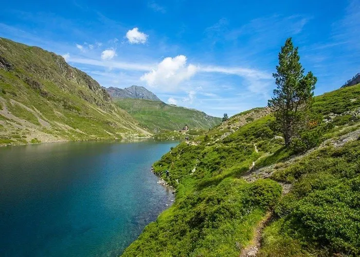 Appartement A Avec Balcon, Parking Couvert Et Proche Telecabine - Fr-1-401-24 Cauterets